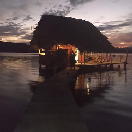 Cocovivo Hotell Bocas del Toro Exteriör bild